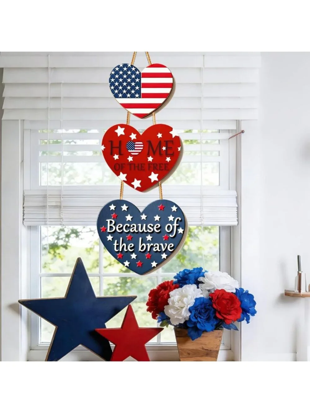 Patriotic 4th of July Door Sign - American Flag Heart Wreath for Indoor/Outdoor